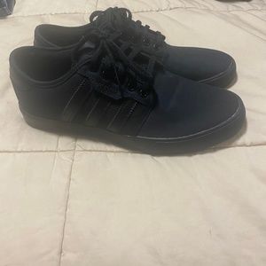 Adidas sneakers size 9.5 men